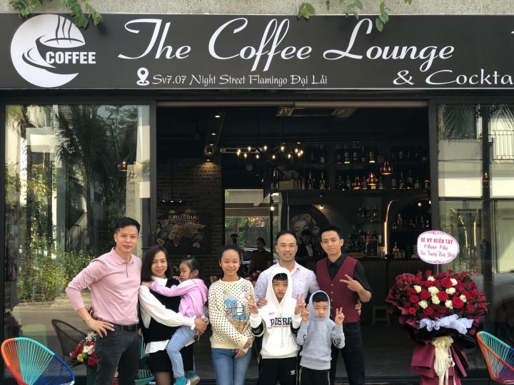 SVN chúc mừng Lounge Coffee Đại Lải khai trương Hồng Phát